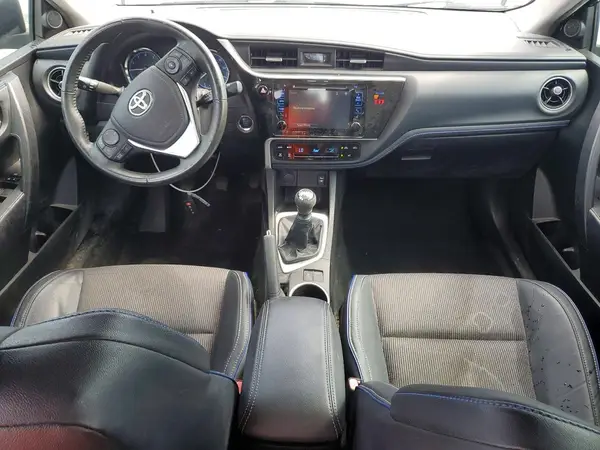 5YFBURHE7JP798229 2018 TOYOTA COROLLA - Image 8