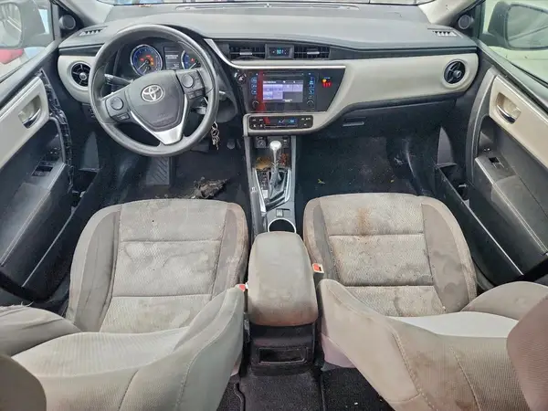 5YFBURHE7JP798277 2018 TOYOTA COROLLA - Image 8