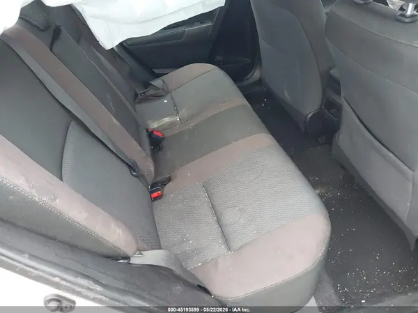 5YFBURHE7JP800853 2018 TOYOTA COROLLA - Image 8