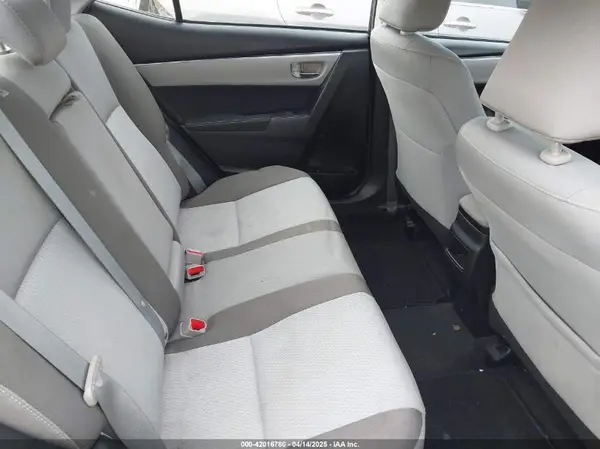 5YFBURHE7JP801405 2018 TOYOTA COROLLA - Image 8