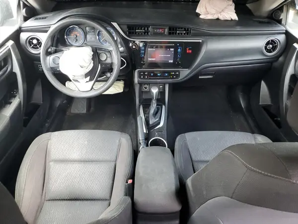 5YFBURHE7JP802179 2018 TOYOTA COROLLA - Image 8