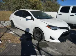 5YFBURHE7JP803025 2018 TOYOTA COROLLA
