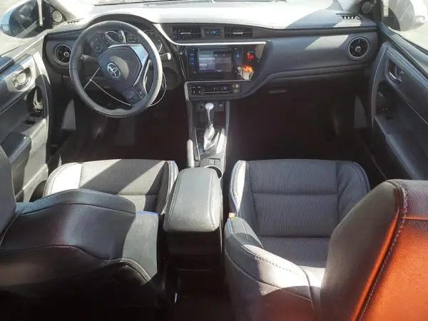 5YFBURHE7JP803140 2018 TOYOTA COROLLA - Image 8