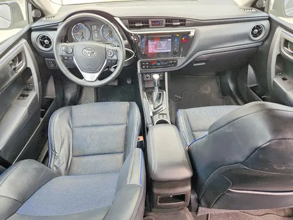 5YFBURHE7JP803414 2018 TOYOTA COROLLA - Image 8