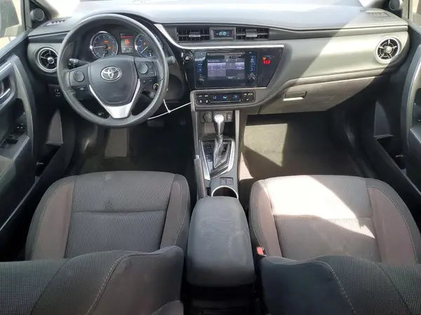 5YFBURHE7JP806359 2018 TOYOTA COROLLA - Image 8