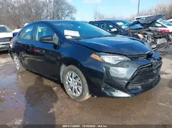 5YFBURHE7JP808161 2018 TOYOTA COROLLA