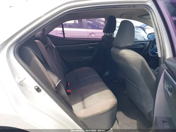 5YFBURHE7JP808533 2018 TOYOTA COROLLA - Image 8