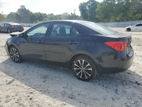 5YFBURHE7JP810380 2018 TOYOTA COROLLA - Image 2