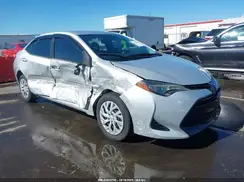 5YFBURHE7JP810718 2018 TOYOTA COROLLA