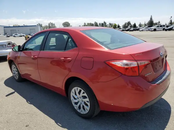 5YFBURHE7JP812694 2018 TOYOTA COROLLA - Image 2