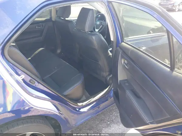 5YFBURHE7JP821380 2018 TOYOTA COROLLA - Image 8