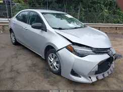 5YFBURHE7JP824120 2018 TOYOTA COROLLA