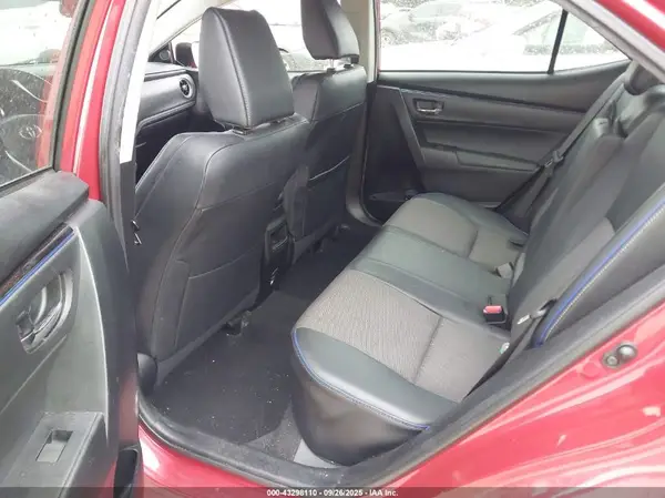 5YFBURHE7JP826871 2018 TOYOTA COROLLA - Image 8