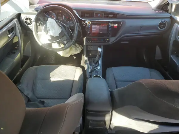 5YFBURHE7JP826899 2018 TOYOTA COROLLA - Image 8