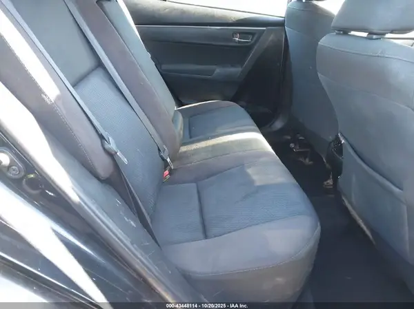 5YFBURHE7JP830404 2018 TOYOTA COROLLA - Image 8