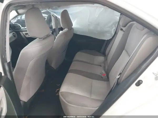 5YFBURHE7JP836056 2018 TOYOTA COROLLA - Image 8