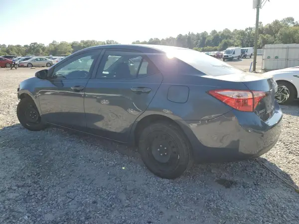 5YFBURHE7JP836090 2018 TOYOTA COROLLA - Image 2