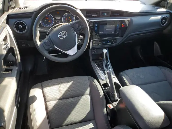 5YFBURHE7JP836090 2018 TOYOTA COROLLA - Image 8