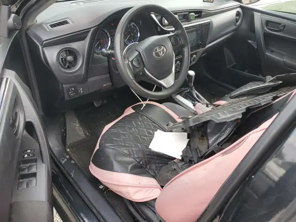5YFBURHE7JP836686 2018 TOYOTA COROLLA - Image 8