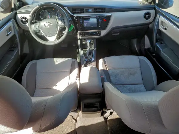 5YFBURHE7JP839751 2018 TOYOTA COROLLA - Image 8