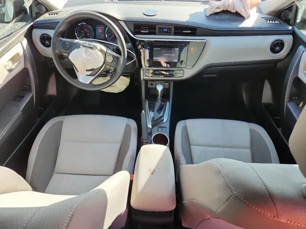 5YFBURHE7JP839927 2018 TOYOTA COROLLA - Image 8