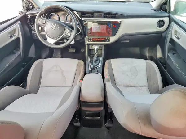 5YFBURHE7JP843928 2018 TOYOTA COROLLA - Image 8