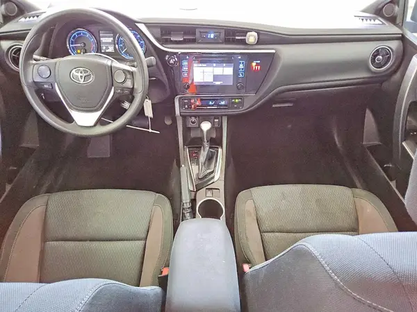 5YFBURHE7JP844111 2018 TOYOTA COROLLA - Image 8
