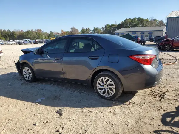 5YFBURHE7JP844822 2018 TOYOTA COROLLA - Image 2