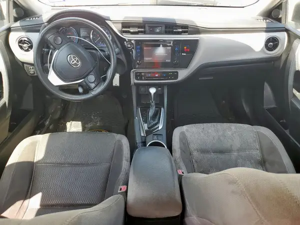 5YFBURHE7JP853116 2018 TOYOTA COROLLA - Image 8