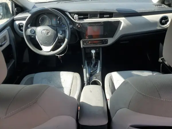 5YFBURHE7JP855299 2018 TOYOTA COROLLA - Image 8