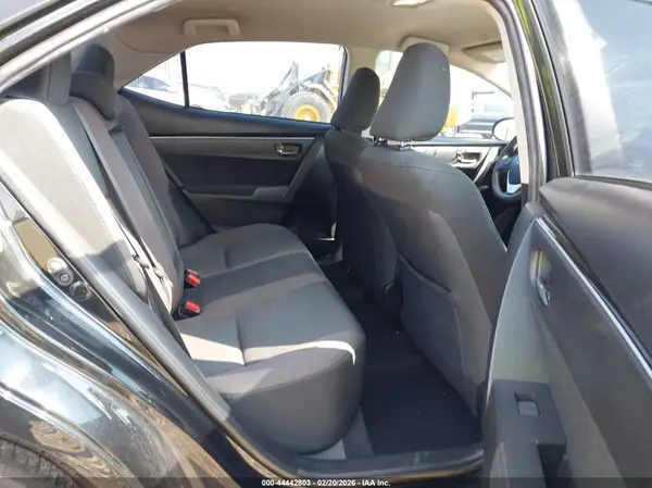 5YFBURHE7KP857524 2019 TOYOTA COROLLA - Image 8