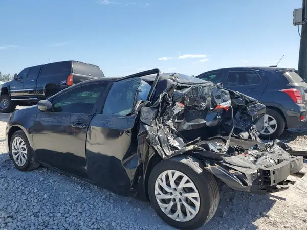 5YFBURHE7KP857782 2019 TOYOTA COROLLA - Image 2