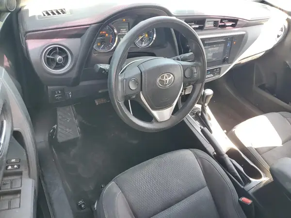 5YFBURHE7KP857782 2019 TOYOTA COROLLA - Image 8