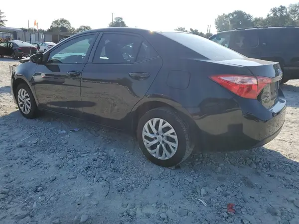 5YFBURHE7KP859242 2019 TOYOTA COROLLA - Image 2