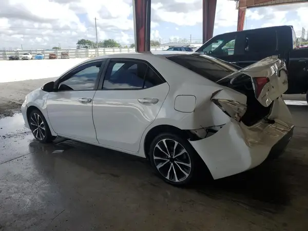 5YFBURHE7KP861007 2019 TOYOTA COROLLA - Image 2