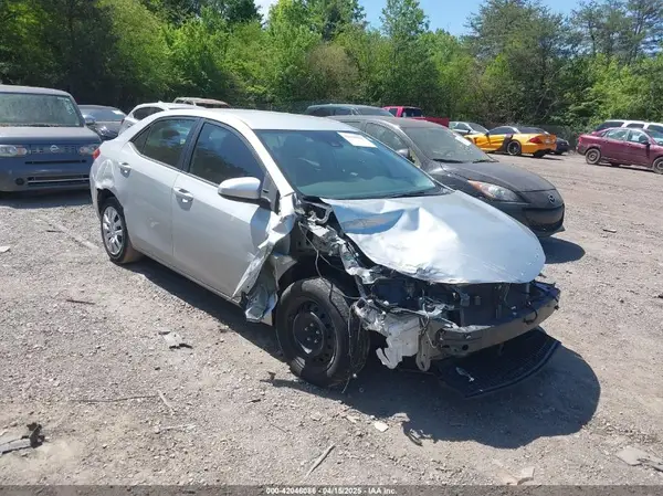 5YFBURHE7KP861802 2019 TOYOTA COROLLA - Image 1