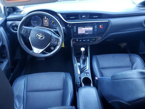 5YFBURHE7KP861900 2019 TOYOTA COROLLA - Image 8