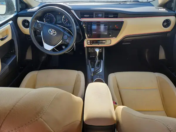 5YFBURHE7KP876168 2019 TOYOTA COROLLA - Image 8