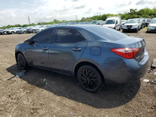5YFBURHE7KP878406 2019 TOYOTA COROLLA - Image 2