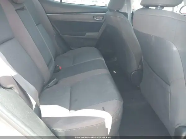 5YFBURHE7KP878972 2019 TOYOTA COROLLA - Image 8