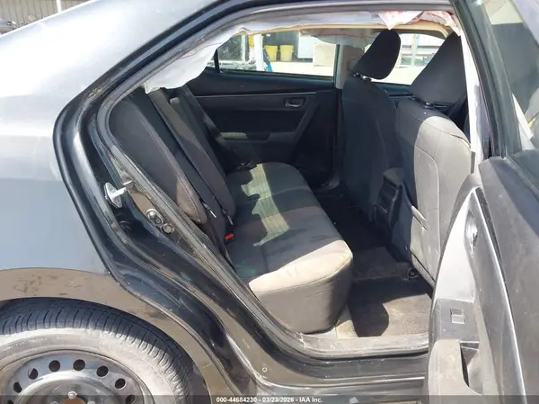 5YFBURHE7KP879247 2019 TOYOTA COROLLA - Image 8