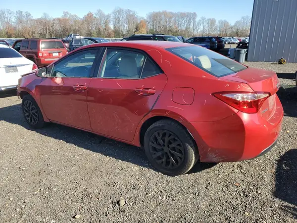 5YFBURHE7KP884948 2019 TOYOTA COROLLA - Image 2