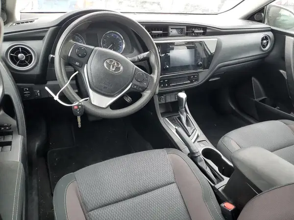 5YFBURHE7KP886165 2019 TOYOTA COROLLA - Image 8