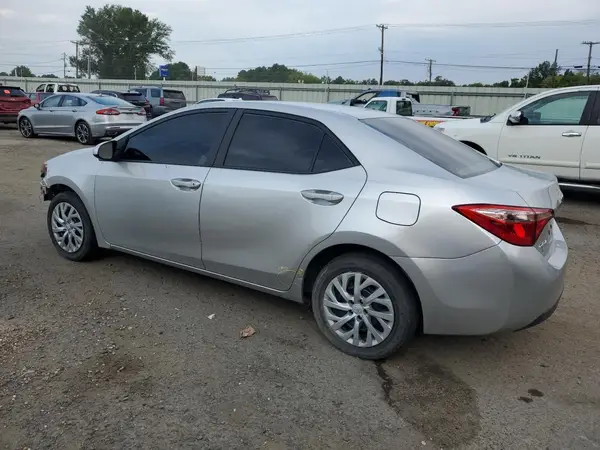 5YFBURHE7KP888790 2019 TOYOTA COROLLA - Image 2