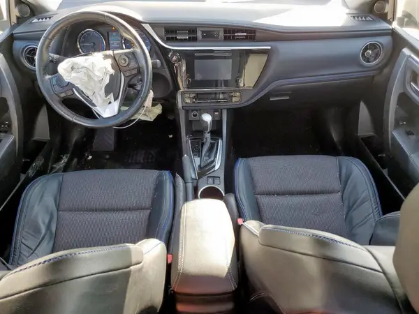 5YFBURHE7KP891446 2019 TOYOTA COROLLA - Image 8
