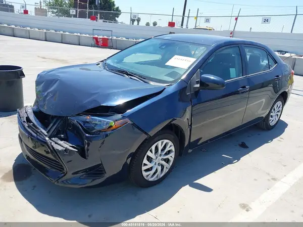 5YFBURHE7KP894010 2019 TOYOTA COROLLA - Image 2