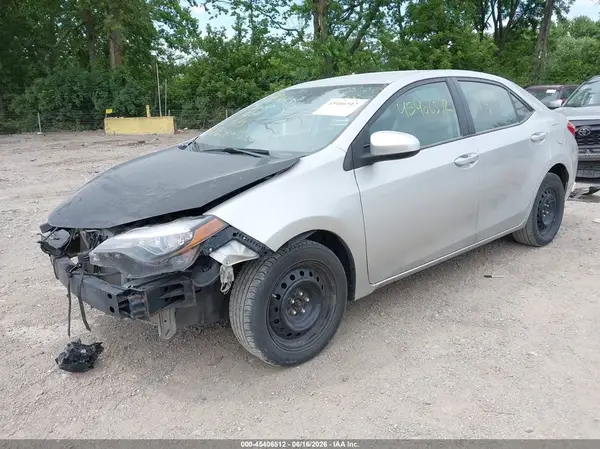 5YFBURHE7KP896999 2019 TOYOTA COROLLA - Image 2
