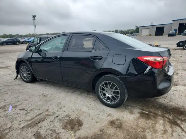 5YFBURHE7KP898042 2019 TOYOTA COROLLA - Image 2