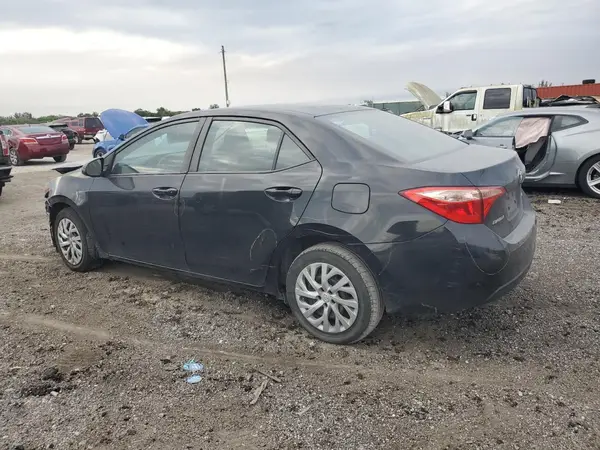 5YFBURHE7KP898221 2019 TOYOTA COROLLA - Image 2