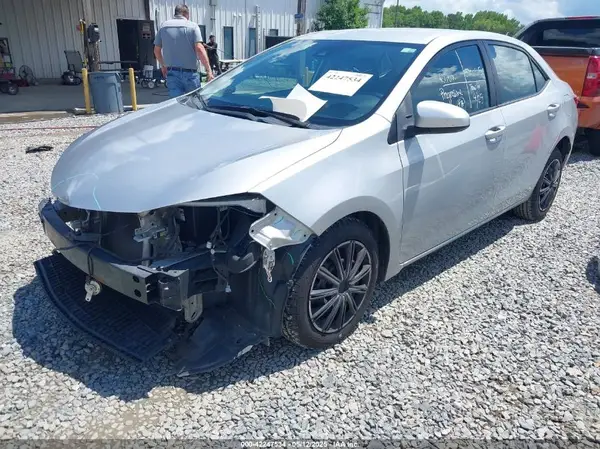 5YFBURHE7KP898929 2019 TOYOTA COROLLA - Image 2